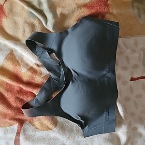 Lululemon Enlite Bra Sage Green 34C